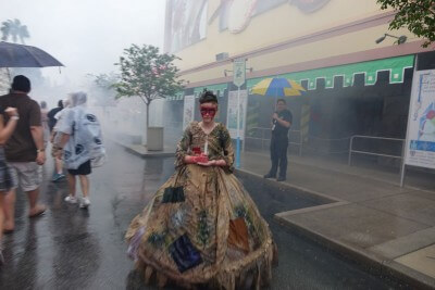 Scenes from Our Terrifing Night at Halloween Horror Nights