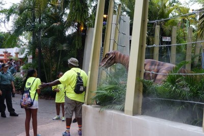 Raptor Encounter, Minion Hunts and More Fun Happening at Universal Orlando