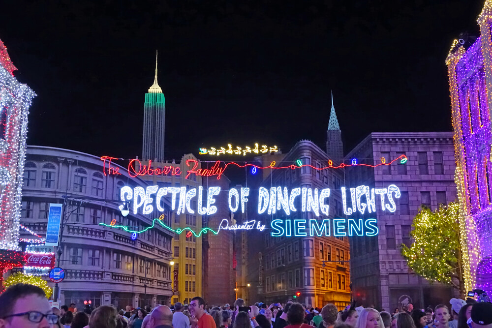 Our Top Tips for Enjoying This Year's Osborne Spectacle of Dancing Lights