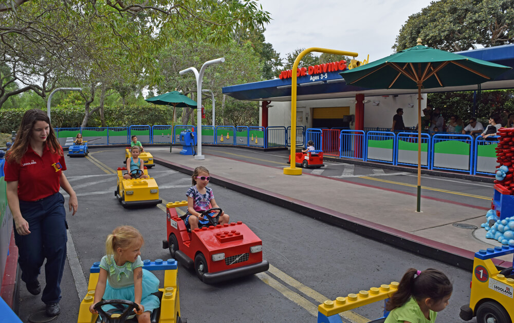 legoland kids rides