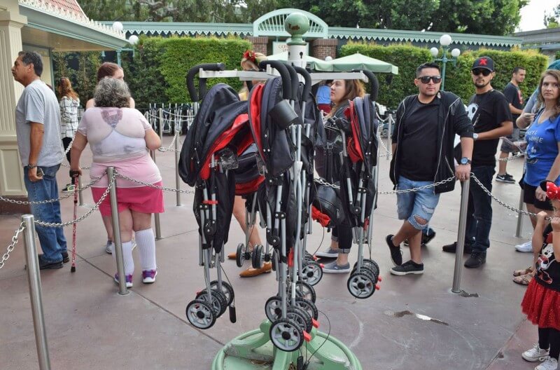 Top 10 Tips for Using a Stroller at Disneyland
