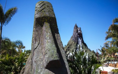 First Photos of Universal's Volcano Bay Showcase Tropical Fun