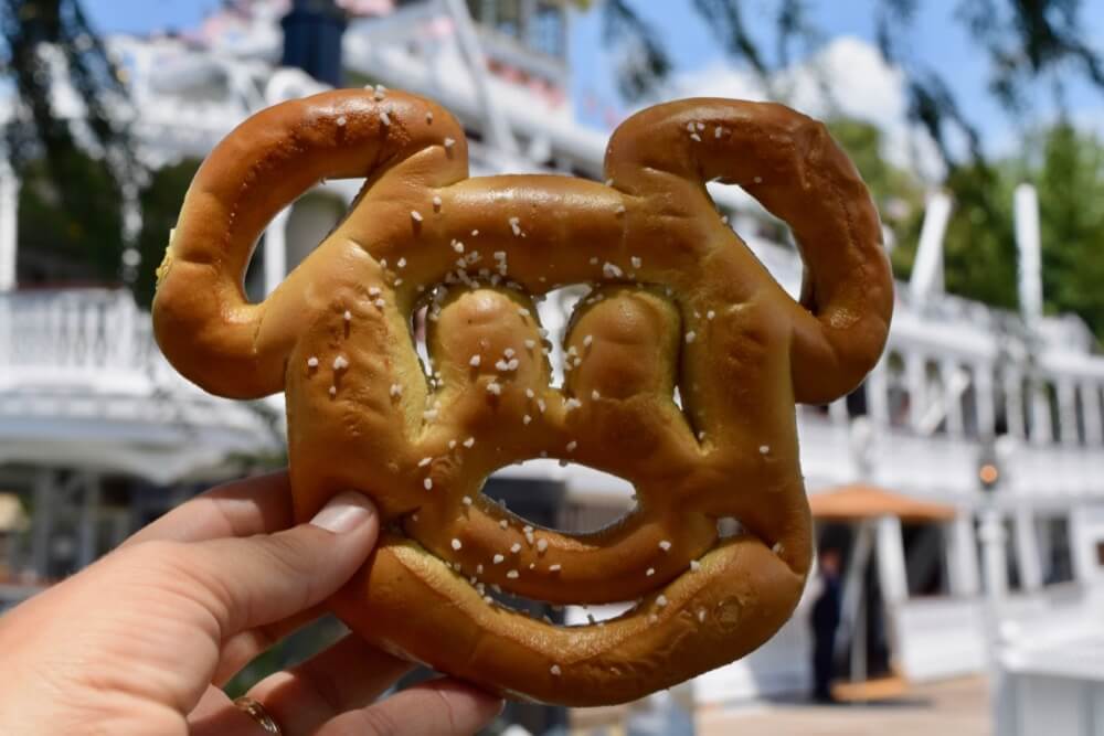 The Best Disneyland Snacks and Where To Find Them