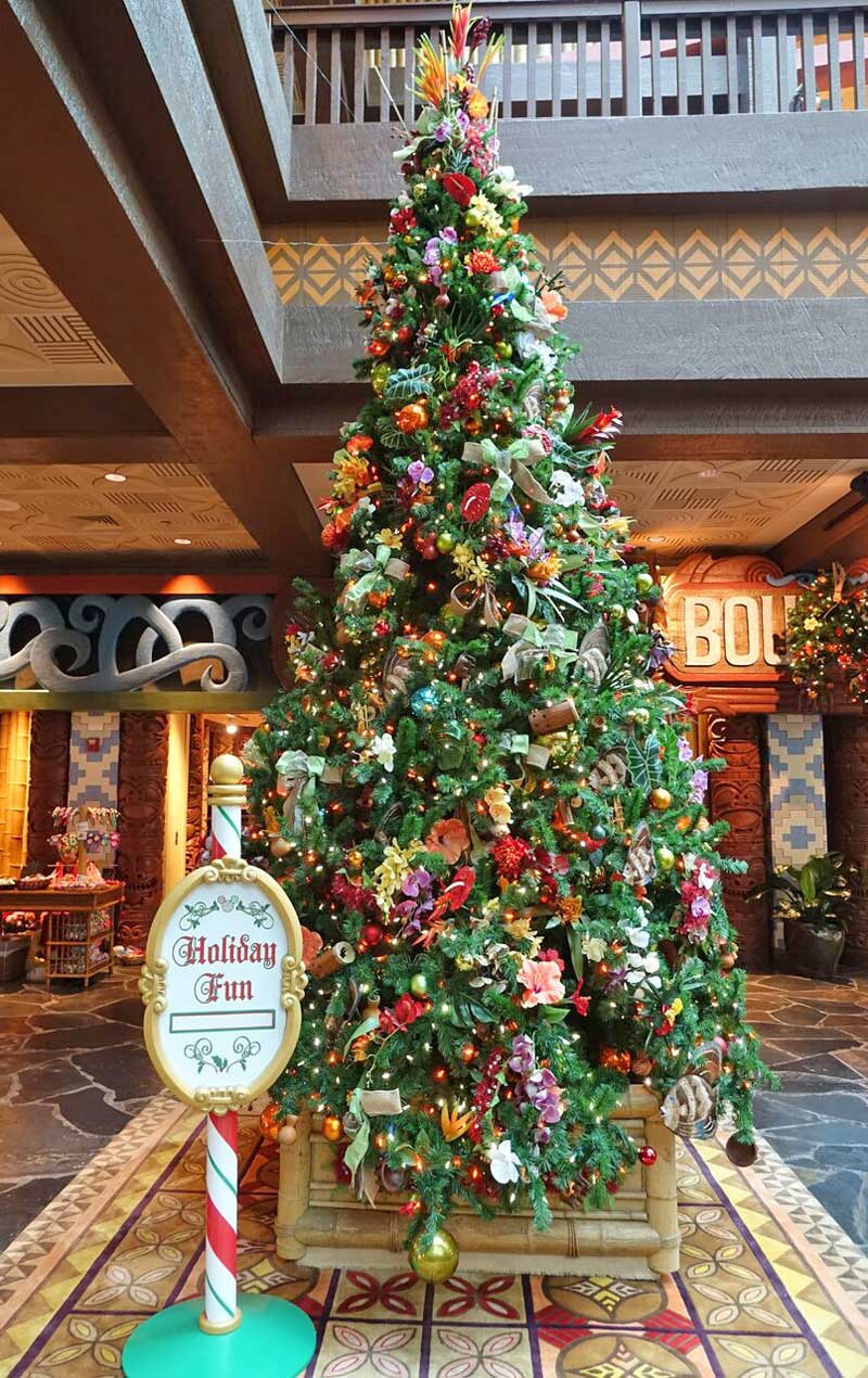 Our Top 5 Disney  World  Resort Christmas  Decorations 