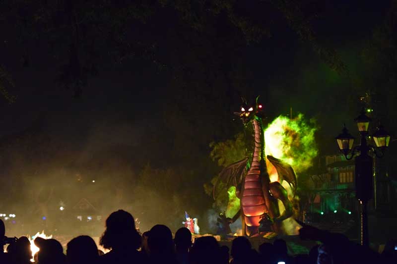 Disney Dark Ride Evacuated, Somehow Just as Terrifying With the Lights On