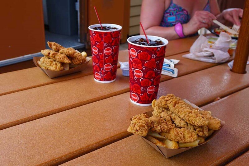 The Frog Family's Splashin' Guide to Typhoon Lagoon