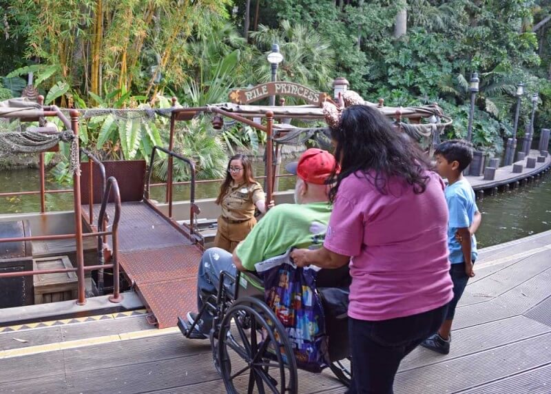 Tips for Using a Wheelchair at Disneyland