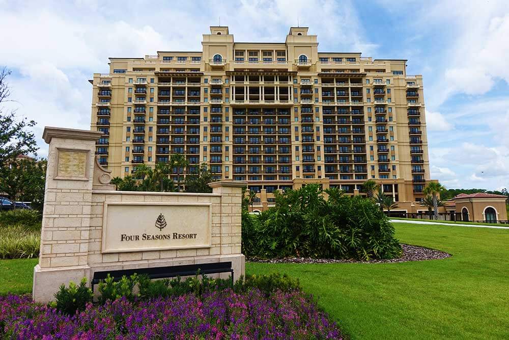 walt disney world magic kingdom hotels