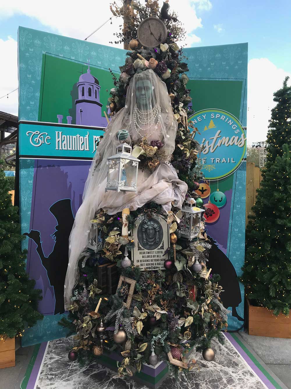 when does disney take down christmas decorations 2020 Guide To Walt Disney World Resort Christmas Events when does disney take down christmas decorations 2020