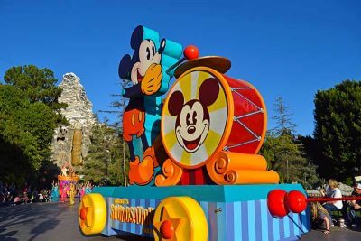 Mickey's Soundsational Parade Is Back!