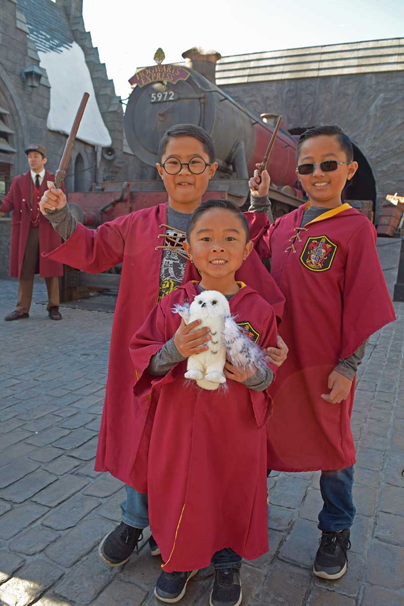 Fun With a Wizarding World Wand at Universal Hollywood