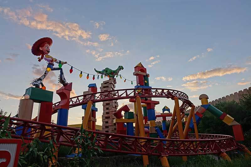 hotels near toy story land