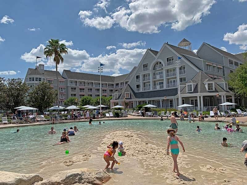 The Best Orlando Hotels with Their Own Water Parks