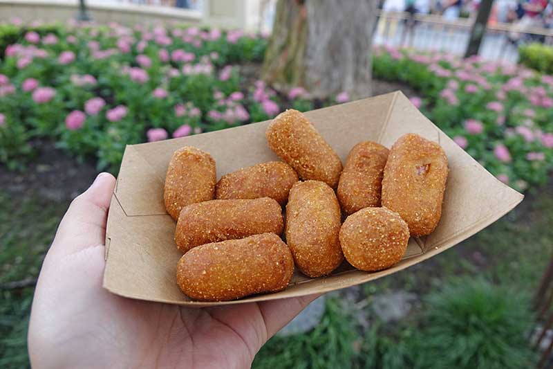 Eating at Disney World on a Budget