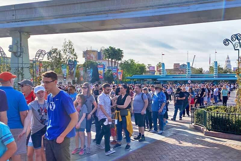 Disneyland Magic Morning When To Use And When To Avoid