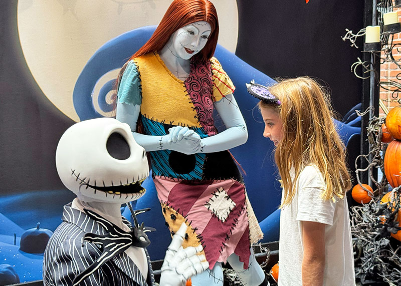 What Makes Disneyland Magical to Me - _ Girl meet Jack and Sally