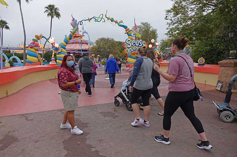 The Unofficial Guide to Early Park Admission at Islands of Adventure