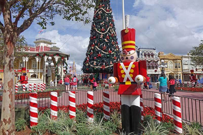 Guide to Disney World Christmas Events - Magic Kingdom Decorations