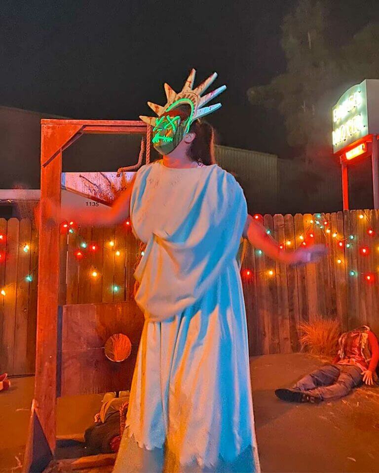 Halloween Horror Nights Hollywood Survival Guide 2022