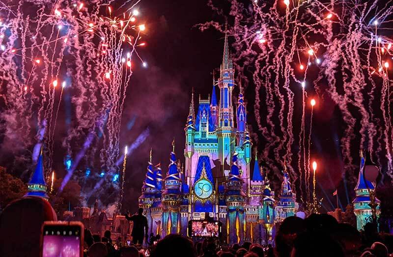 50th Anniversary Castle Fireworks Color-Changing Water Bottle