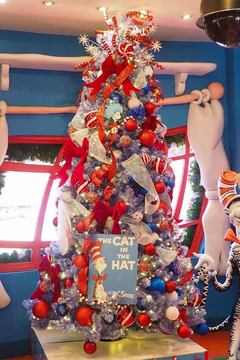 Universal Orlando Christmas - Seuss Landing Tree