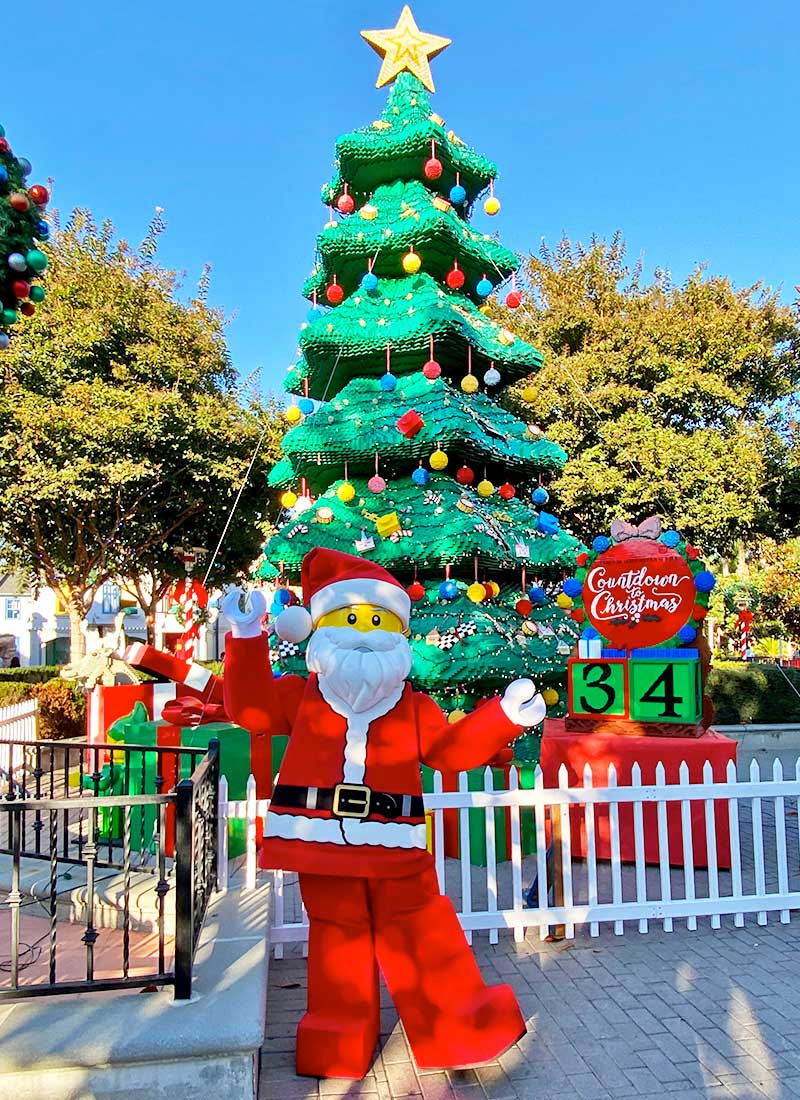 Our Awesome Guide to the Holidays at LEGOLAND California