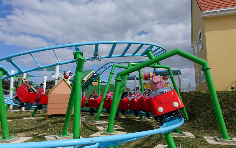 Oinktastic Indoor Play Area Peppa Pig World of Play Chicago