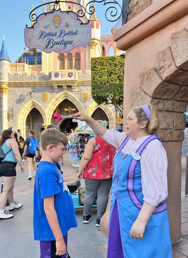 Our Top Tips on How to Save Money at Disneyland