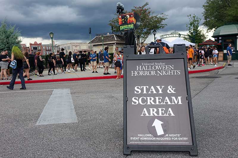 Halloween Horror Nights Early Entry at Universal Orlando
