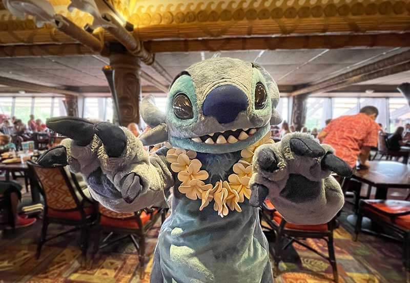 Frog Family Foodie Review: 'Ohana Character Breakfast at Disney's Polynesian Village Resort