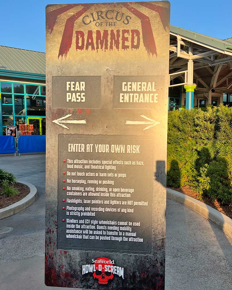 Our Sinister Guide to SeaWorld San Diego HowlOScream