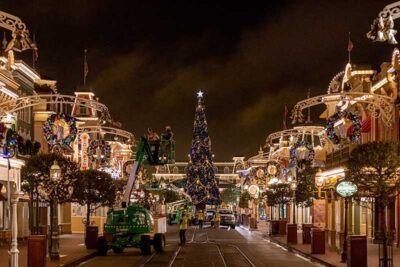 It's Beginning to Look a Lot Like Christmas — Holiday Prep Begins at Walt Disney World!