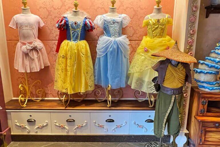 Getting the Royal Treatment at Bibbidi Bobbidi Boutique at Disneyland