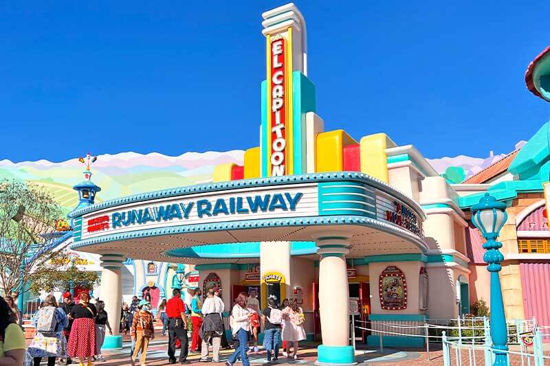 Complete Guide to the Walt Disney World Railroad - WDW Prep School