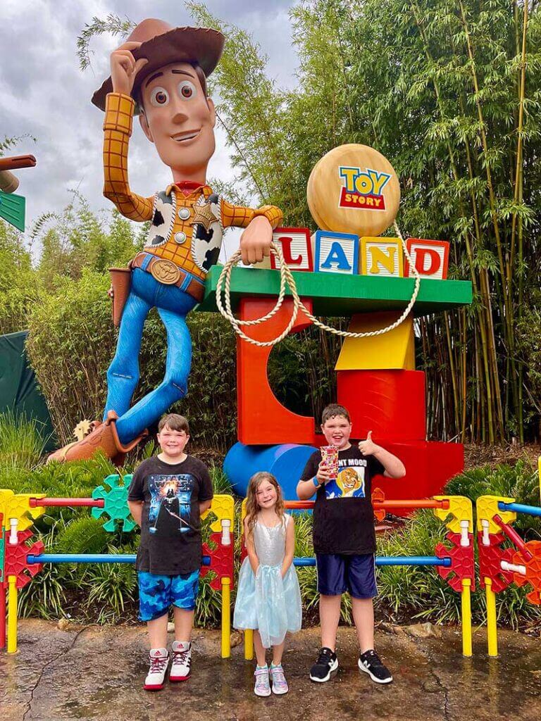 Our Top Tips For Preparing to Visit Disney World With Kids