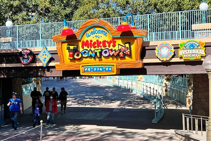 Best Theme Parks in California by Age Group