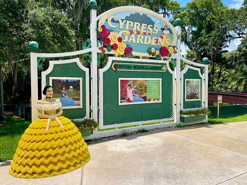 Second Chances Girl - a Miami family and lifestyle blog!: Legoland Florida  Part Two: Miniland, USA