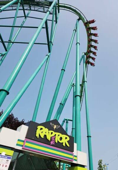 cedar point height requirements - 0523 Cedar Point Raptor Vertical 400x577