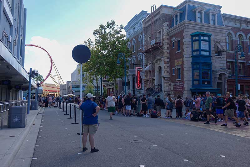 Halloween Horror Nights Early Entry at Universal Orlando