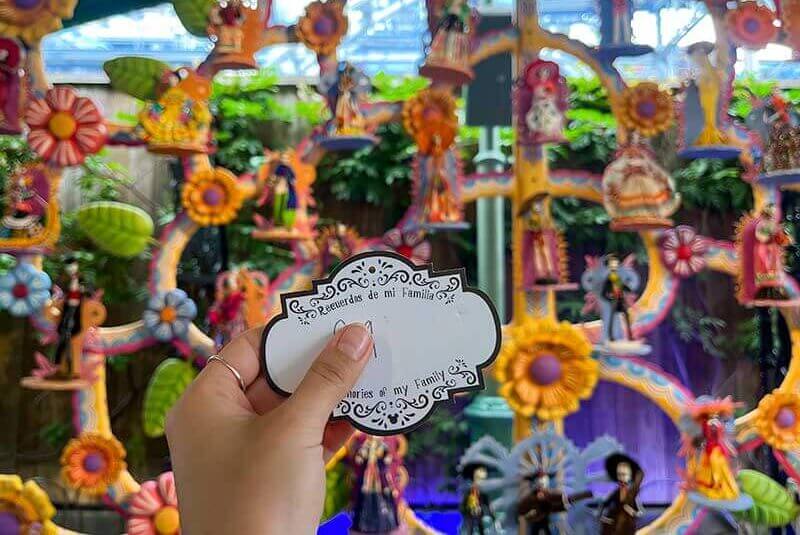 Dia de los Muertos Disneyland - Tree of Life