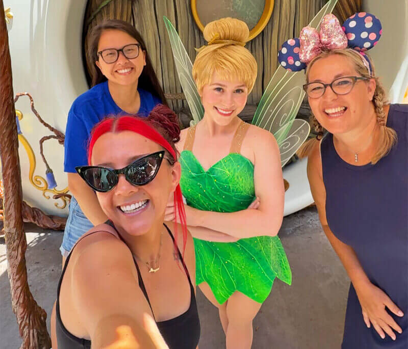 Tips for Meeting Your Favorite Disneyland Characters (And Where to Find Them!) - Tink