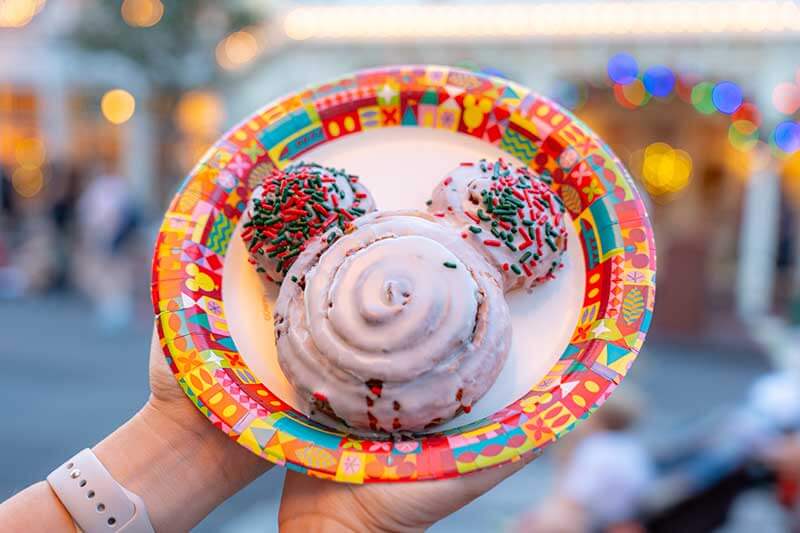 Mickey’s Very Merry Christmas Party — Cinnamon Roll