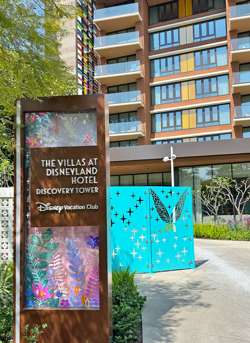 Disneyland DVC Villas - Sign