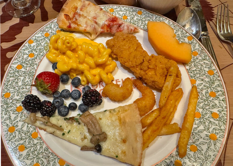 Top Kids Foods at Disneyland - Kids food at Storytellers