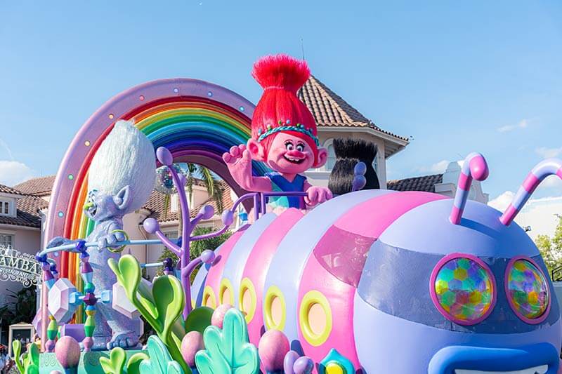 Universal with kids - Poppy and Guy Diamond float in the Mega Movie Parade