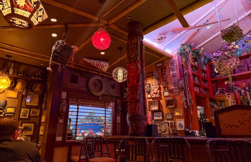 The Frog Family's Guide to the Disneyland Hotel - Trader Sam's