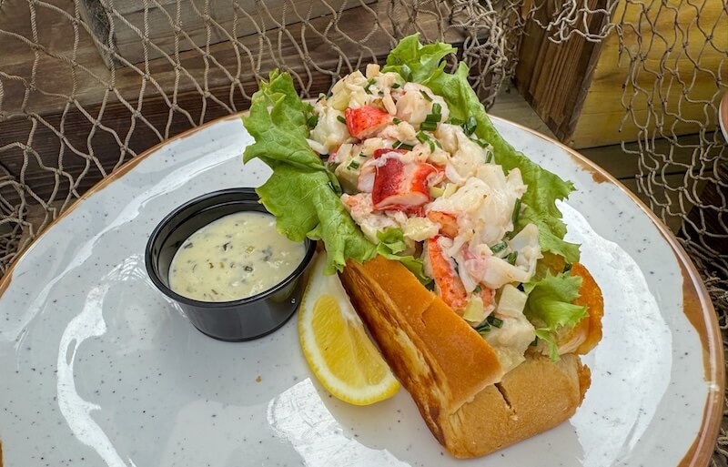 It's a Mega Movie Summer at Universal Studios Hollywood! - Lobster Roll from Hollywood & Dine
