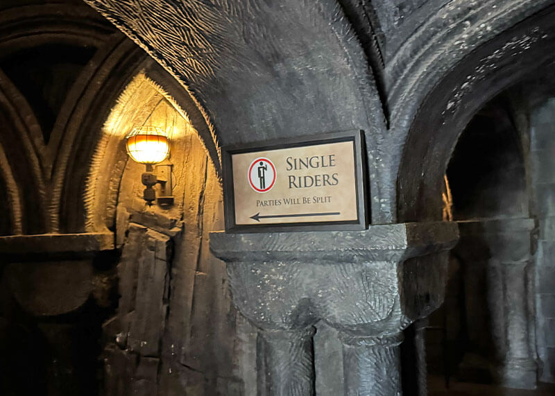 Universal Studios Hollywood Tips to Maximize Your Time - Single Riders line sign