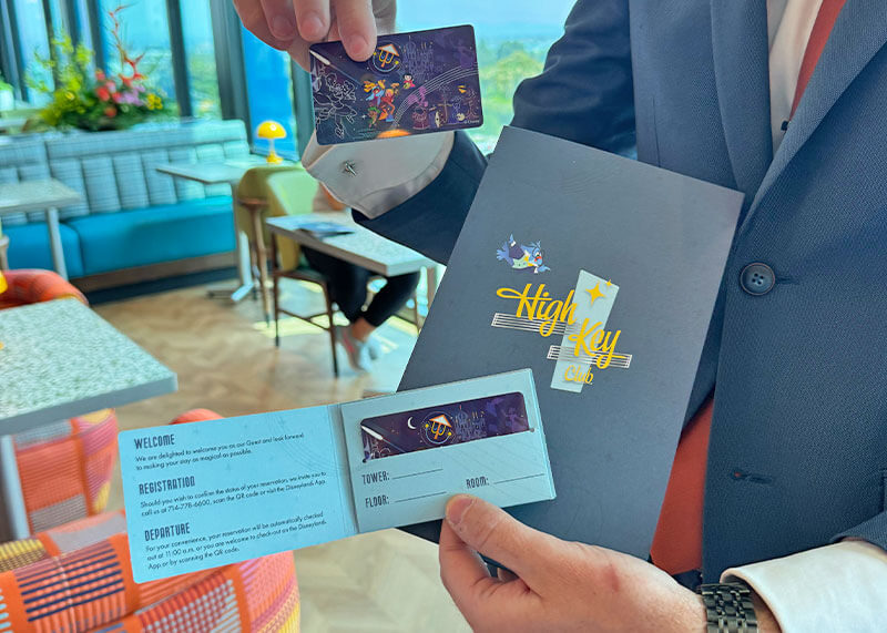 The Frog Family's Guide to the Disneyland Hotel - High Key Club Key and folder