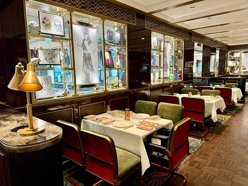 1923 Restaurant - interior seating